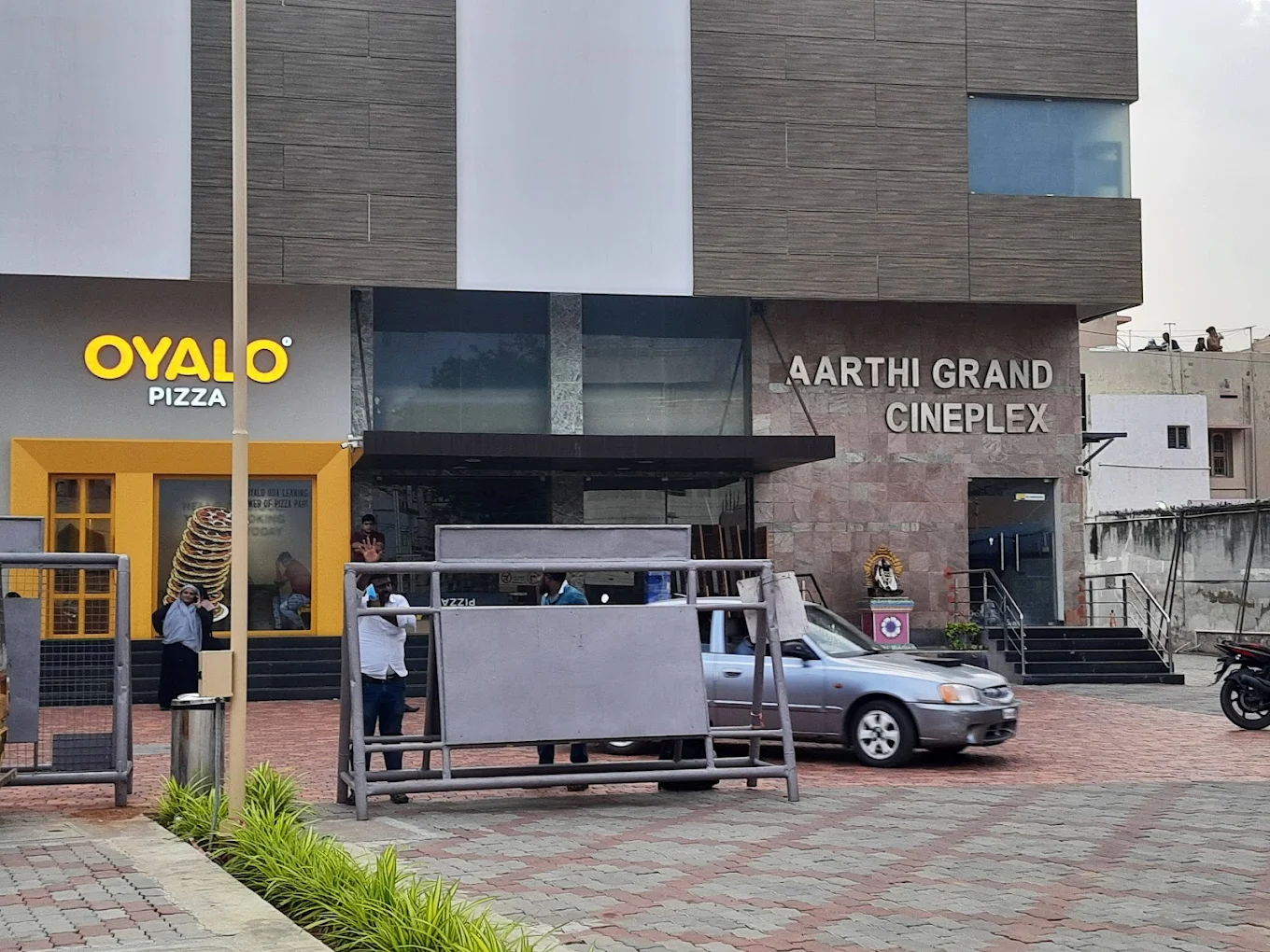 Aarthi Grand Cineplex